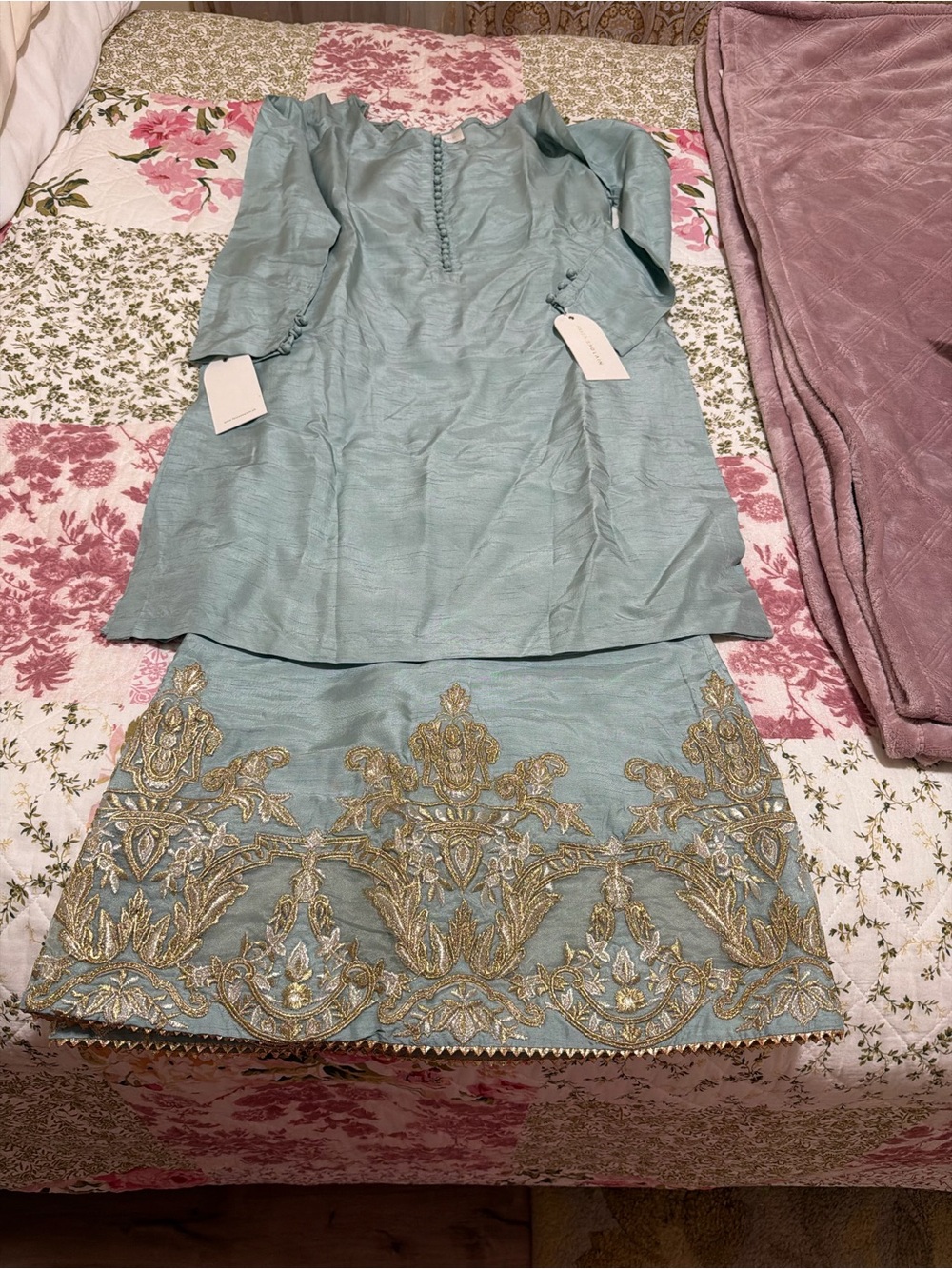 Elegant Seafoam Green Embroidered Wedding Dress